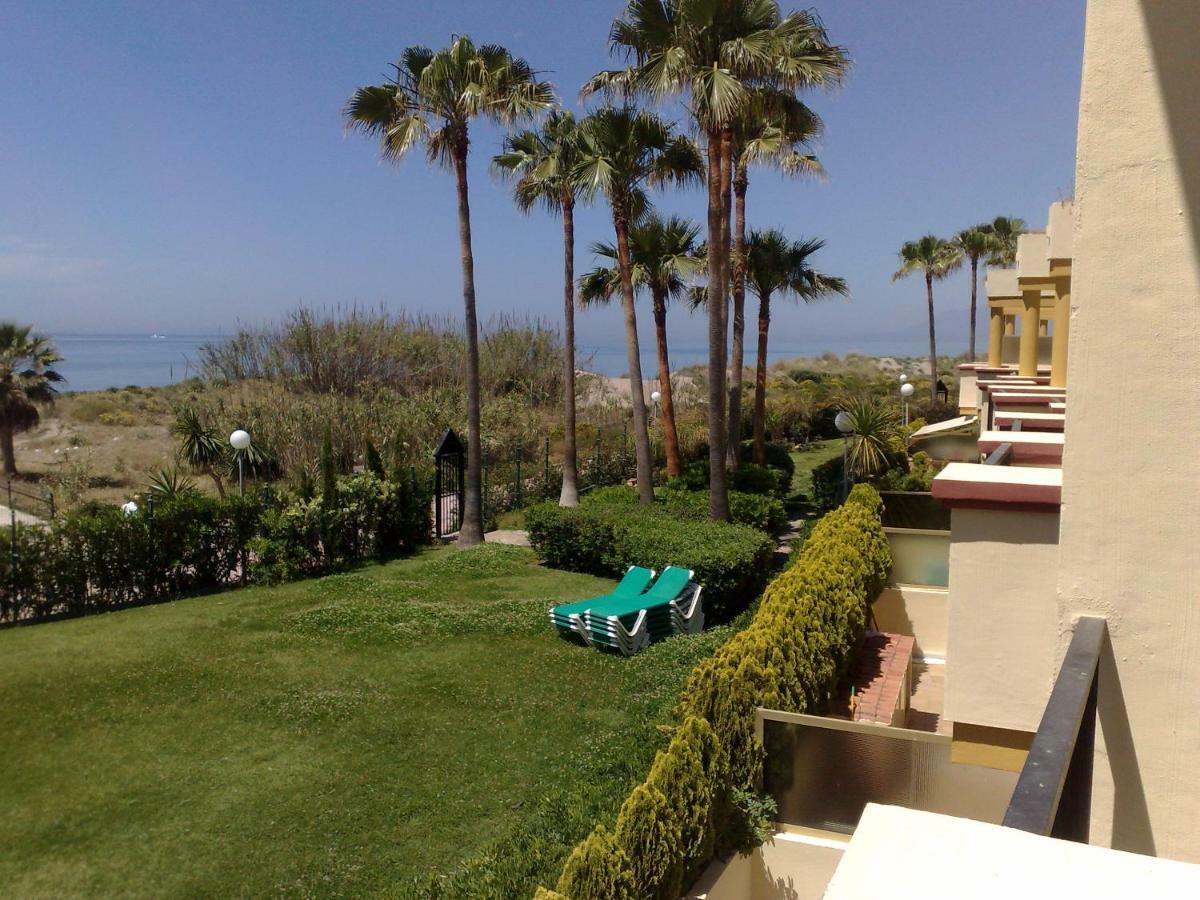 Estudio Con Insuperables Vistas Al Mar: Aparcamiento 마르베야 외부 사진
