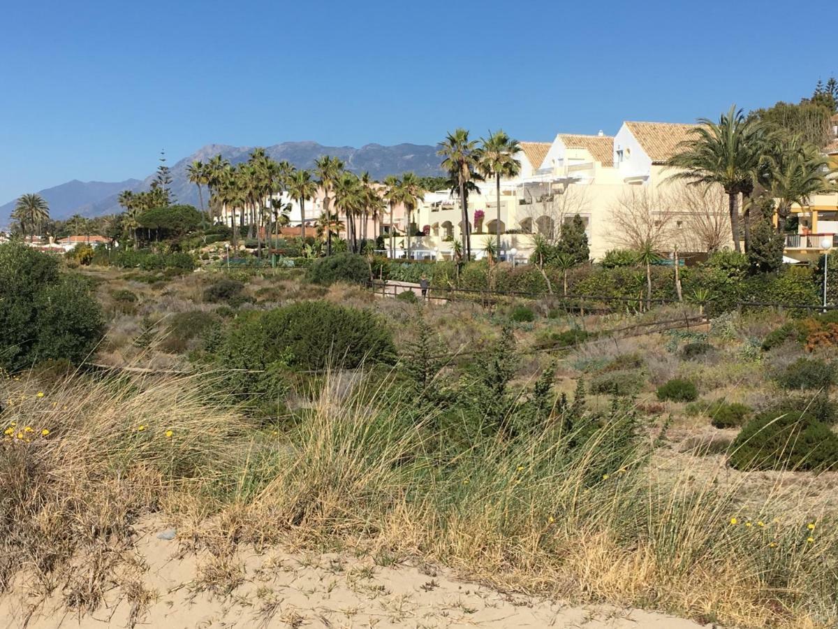 Estudio Con Insuperables Vistas Al Mar: Aparcamiento 마르베야 외부 사진