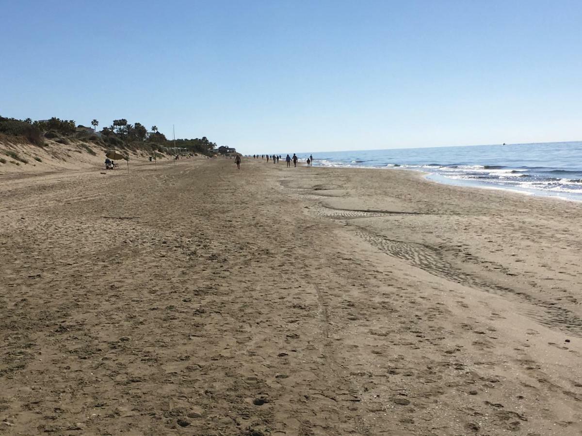 Estudio Con Insuperables Vistas Al Mar: Aparcamiento 마르베야 외부 사진