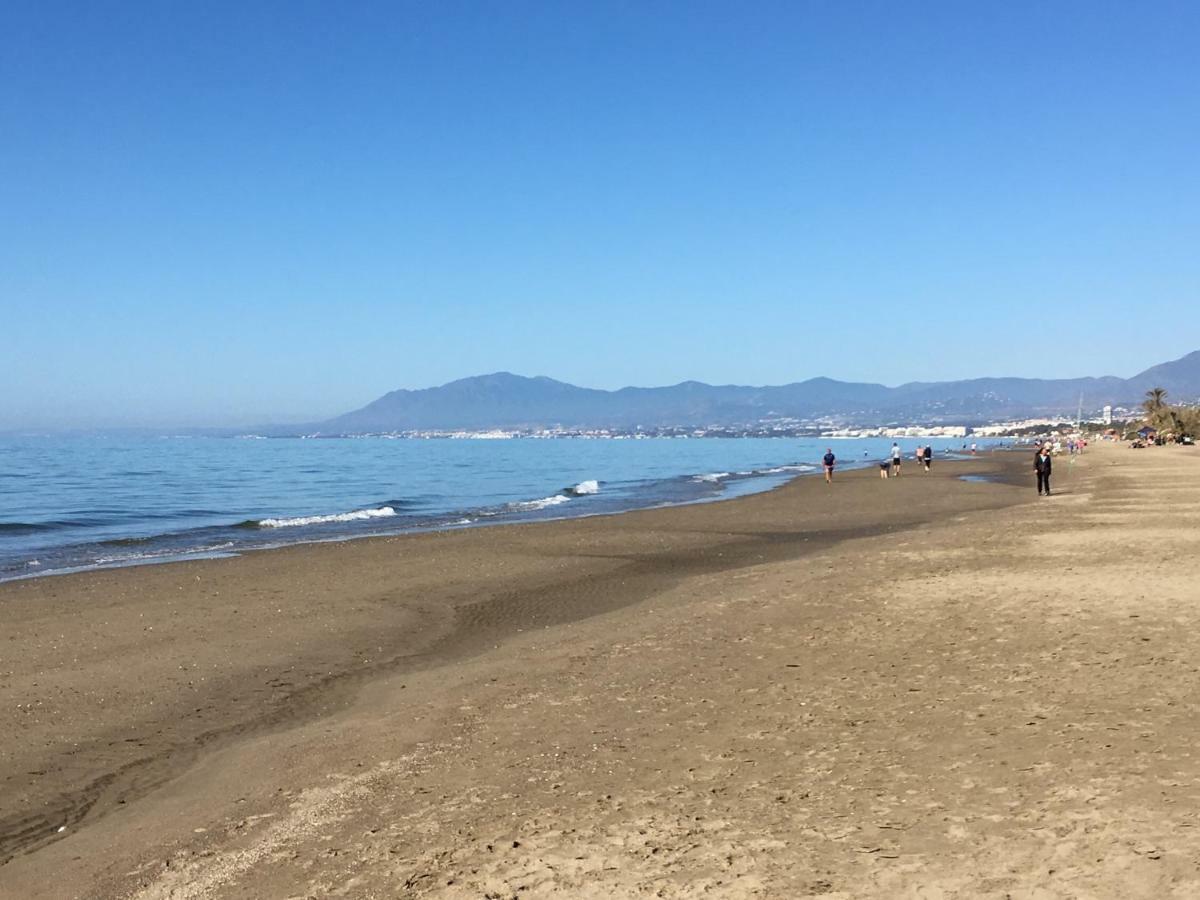 Estudio Con Insuperables Vistas Al Mar: Aparcamiento 마르베야 외부 사진