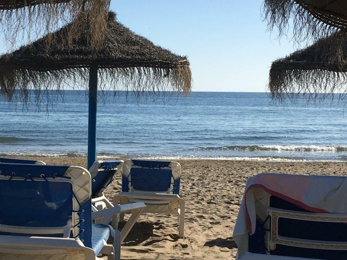 Estudio Con Insuperables Vistas Al Mar: Aparcamiento 마르베야 외부 사진